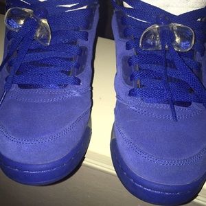 Jordan royal blue 5. Size 6y